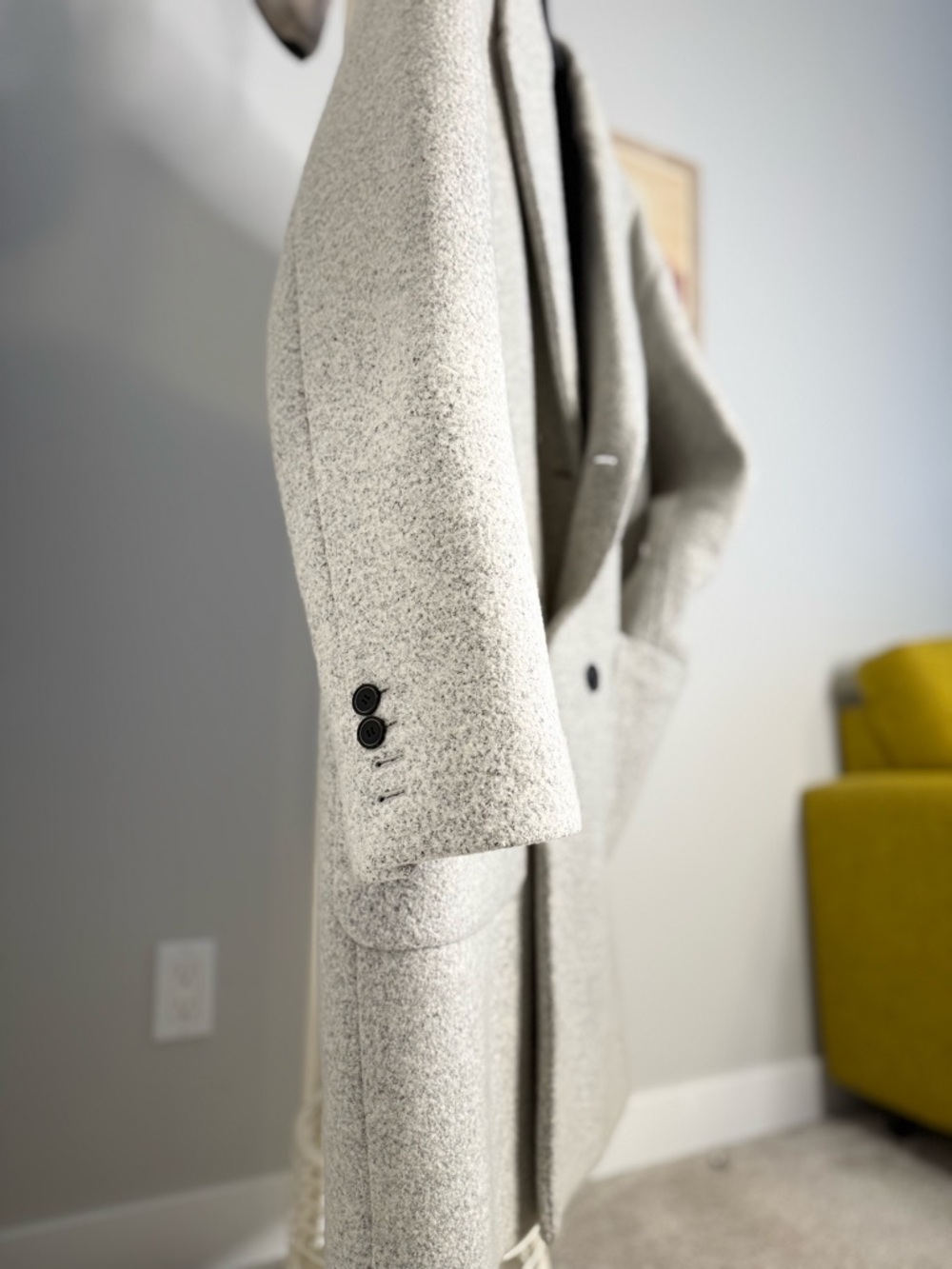 PLAC KOREA Men's Double-Breasted Cream Wool Coat - Picture 6 of 12